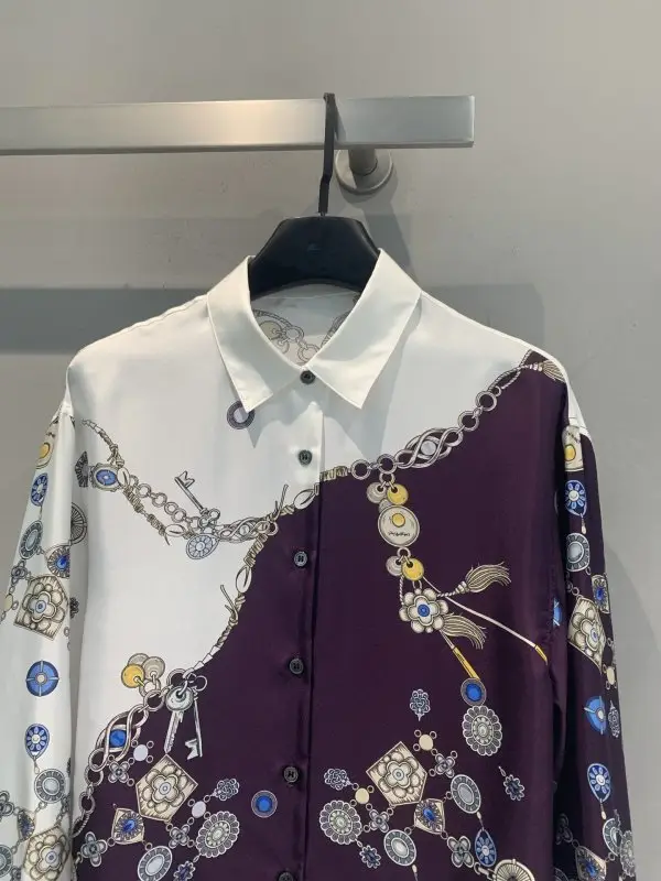 Versace Жіноча шовкова сорочка — Фото 2